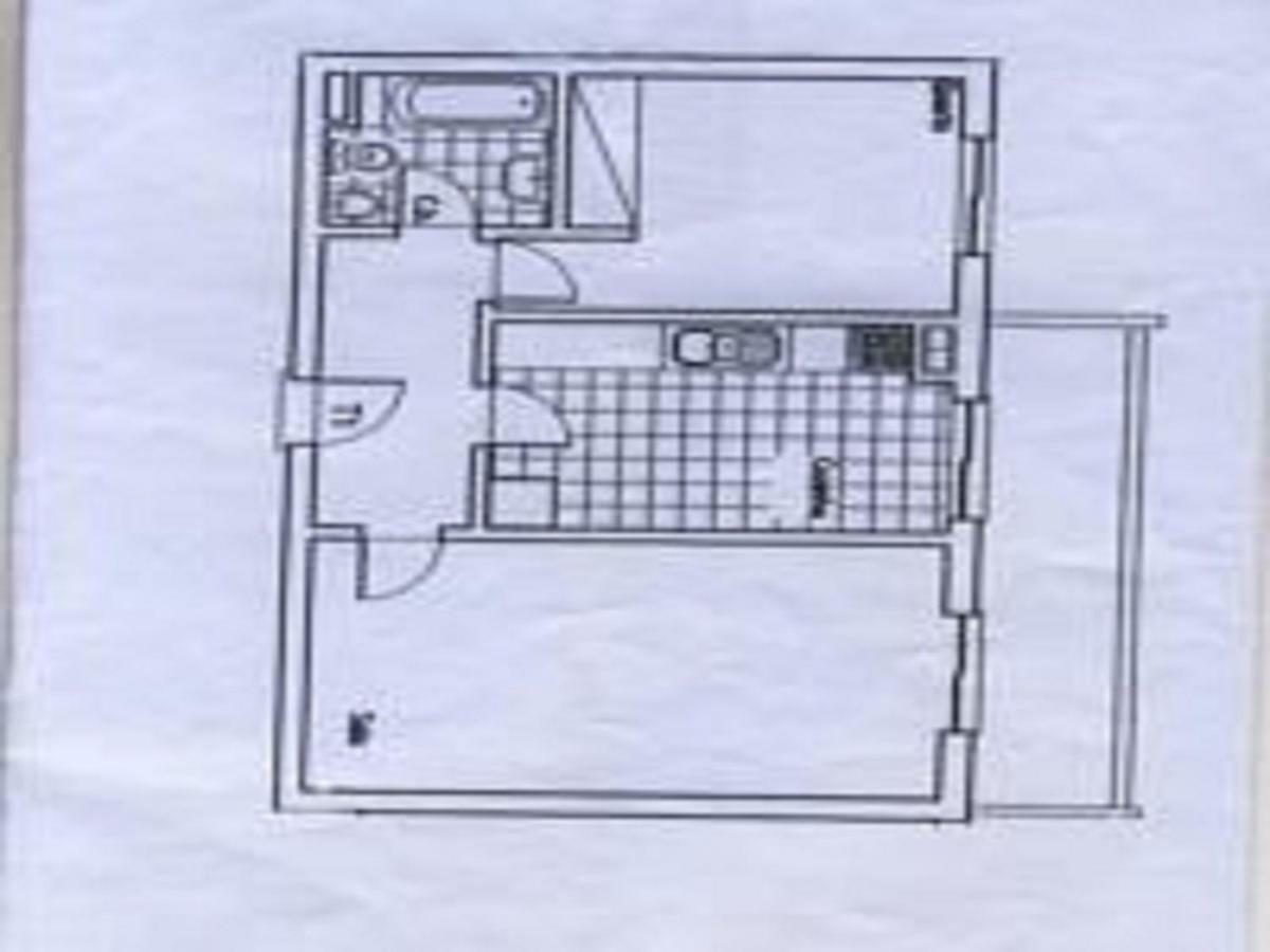 Cozy Sunny Apartment Wi-Fi & Ac อัลวอร์ ภายนอก รูปภาพ